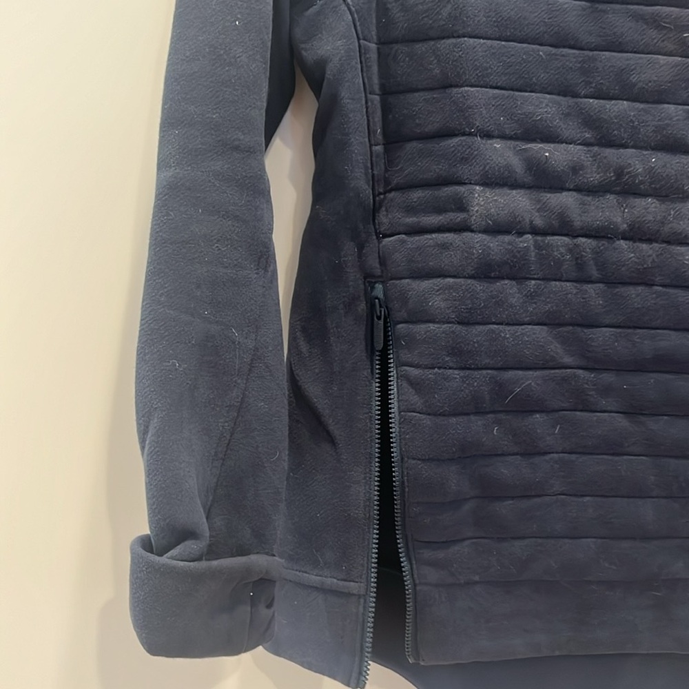 Lululemon Pullover - image 3